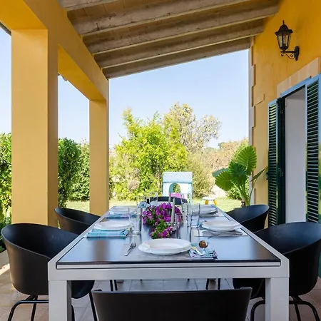 فيلة Yourhouse Son Serra De Buger, Quiet With Private Pool بوغر